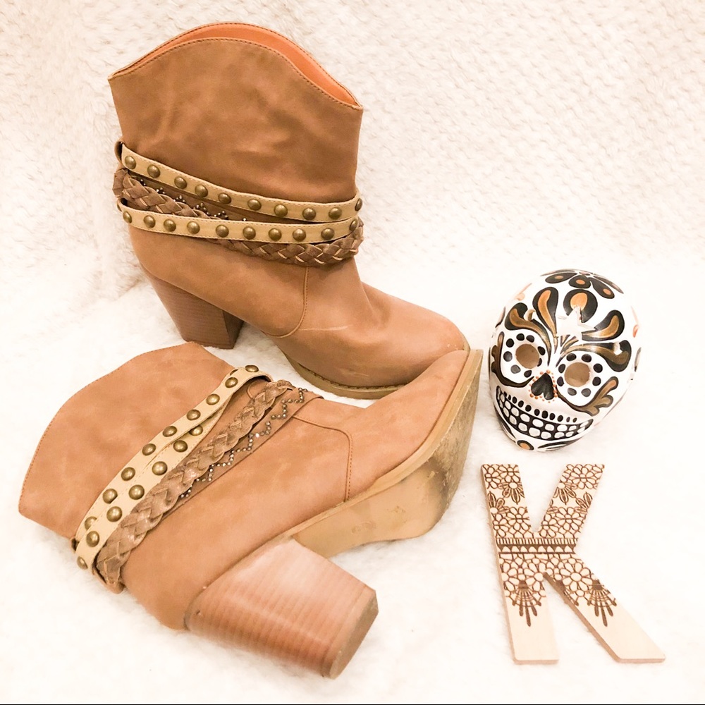 Vanity Brown Belted Ankle Boots